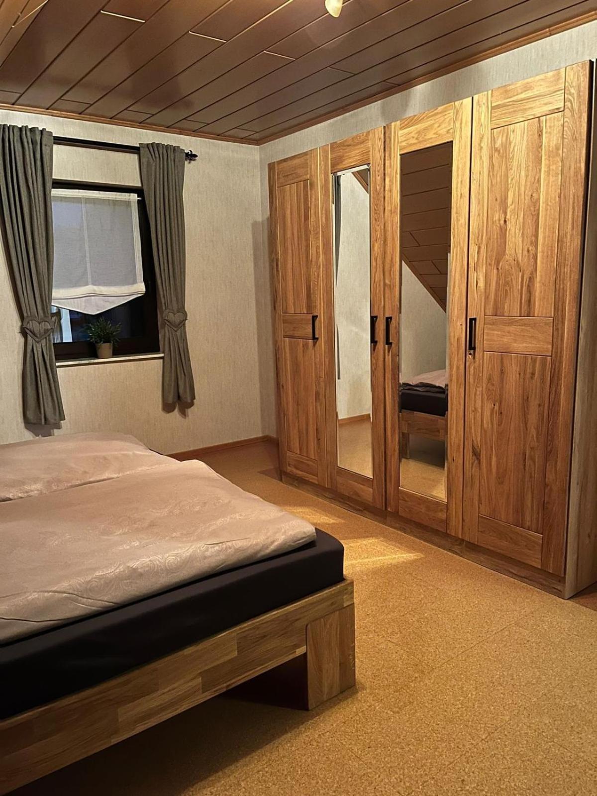 Kaisers Ferienhaus Kaifenheim Экстерьер фото